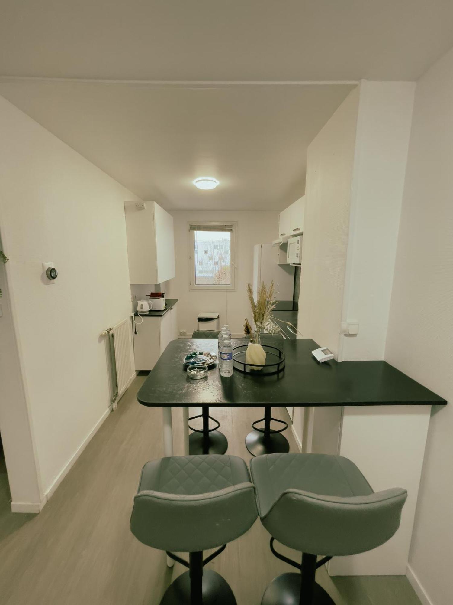 Appartement Proche U Arena Et La Defense Nanterre Kültér fotó